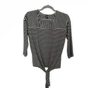 Chico’s Top black/white size 0 New